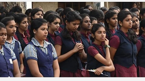 பத்தாம் வகுப்பு மாணவர்களுக்கு எத்தகைய சிறப்பு வகுப்புகள் தேவை?