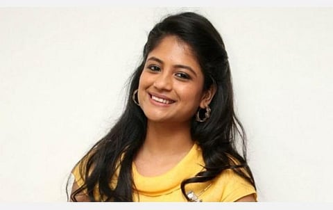 ‘அருவி’ அதிதி பாலனின் புதிய இசை ஆல்பம் ‘ஃப்ளாஸ்’