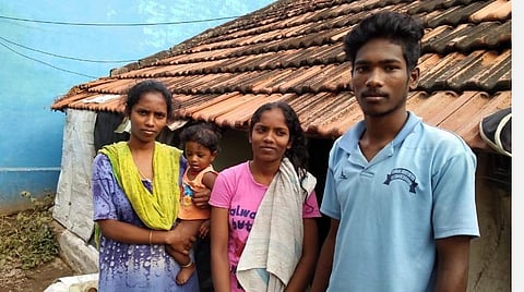 திருச்சியில், கைக்குழந்தையுடன் தவித்த பெண்: கைகொடுத்த மக்கள் நீதி மய்யத்தினர்