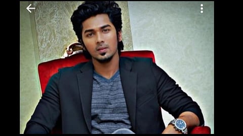 பெண்களை ஏமாற்றி பணம் பறித்த நாகர்கோவில் இளைஞருக்கு அரசியல் பிரமுகர்களுடன் தொடர்பா?- பறிமுதல் செய்யப்பட்ட ஹார்ட் டிஸ்க் மூலம் போலீஸார் விசாரணை