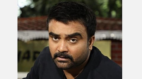 கரோனா பாதிப்பு: 40% சம்பளத்தை விட்டுக்கொடுத்த உதயா