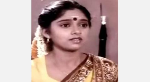 ’’நதியாவுக்காக எனக்கு ‘டல் மேக்கப்’ போட்டாங்க!’’ - கமலா காமேஷ் மனம் திறந்த பேட்டி 