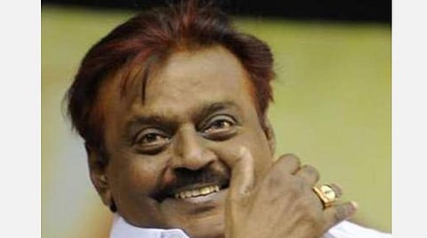 ‘’விஜயகாந்த் பழையபடி குணமாகணும்; எல்லாரும் வேண்டிக்கணும்!’’ - நடிகர் சிவசந்திரன் நெகிழ்ச்சிப் பேட்டி