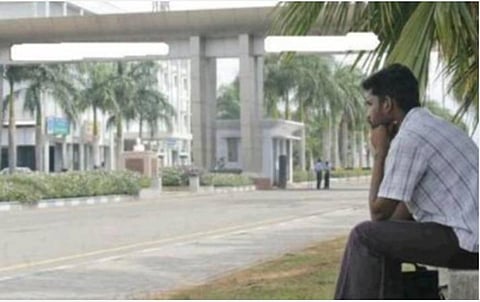 2.7 கோடி இளைஞர்கள் வேலையிழப்பு- சிஎம்ஐஇ நடத்திய ஆய்வில் தகவல்