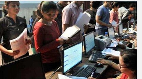 பொறியியல், பாலிடெக்னிக் கல்லூரிகளின் விலைமதிப்பற்ற கருவிகளைப் பராமரிப்பது யார்?- வேலைக்கு வர மறுக்கும் பணியாளர்களுக்குக் கேள்வி
