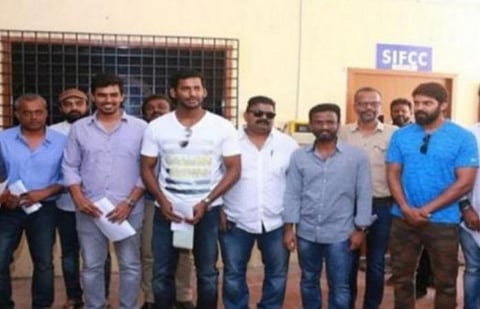 தமிழ்த் திரைப்படத் தயாரிப்பாளர் சங்கத் தேர்தல்: காலக்கெடுவை நீட்டித்து உயர் நீதிமன்றம் உத்தரவு