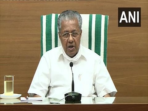 கேரள முதல்வர் பினராயி விஜயன் பேட்டி அளித்த காட்சி : படம் | ஏஎன்ஐ.