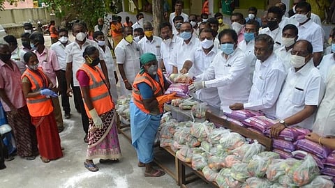 கரோனா சிகிச்சைக்கு தனியார் மருத்துவமனைகளில் 50 சதவீத இடம்: திருநாவுக்கரசர் எம்.பி. வலியுறுத்தல்