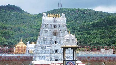 திருமலைக்கு ஆன்லைனில் முன்பதிவு செய்து வாருங்கள்: பக்தர்களுக்கு தேவஸ்தான அதிகாரி அனில்குமார் சிங்கால் வேண்டுகோள்