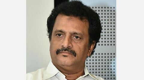 நிஜாமுதீன்.