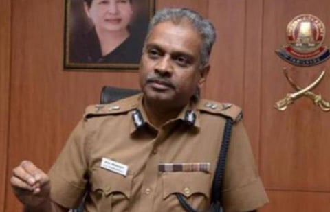 மளிகை, காய்கறிகள் வாங்க 2 கி.மீ.க்குள் நடந்தே போகவும்; தேவையின்றி வாகனங்களில் சுற்றினால் நடவடிக்கை: சென்னை காவல் ஆணையர் பேட்டி 
