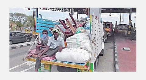 சொந்த ஊர் அன்புடன் வரவேற்கவில்லை!