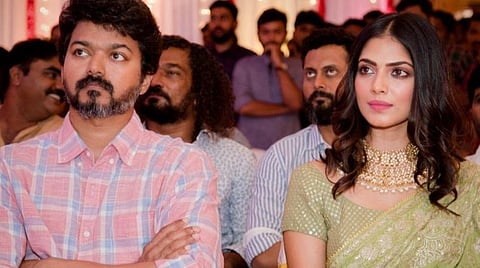 இப்படி ஒருவர் உருவாகவே முடியாது: விஜய்க்கு மாளவிகா மோகனன் வாழ்த்து