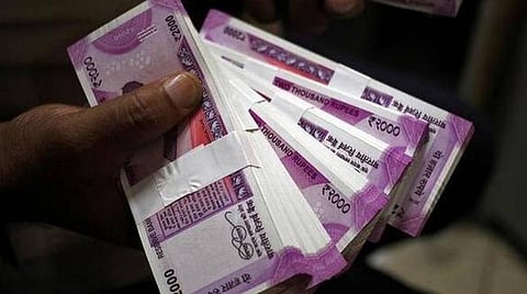 பல தயாரிப்பாளர்கள் சம்பளம் தரவில்லை: பாலிவுட் கலைஞர்கள் அமைப்பு குற்றச்சாட்டு