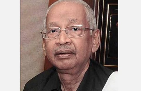 முழு ஊரடங்குகள் பல அமல்படுத்தப்பட்டும் தொற்று அதிகரிக்கக் காரணம் என்ன?- கி.வீரமணி கேள்வி