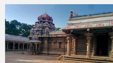 ஆனைமலை,திருமோகூர், திருவாதவூர்; சிவாலயத்தில் மகாவிஷ்ணுவின் புருஷாமிருகம்
