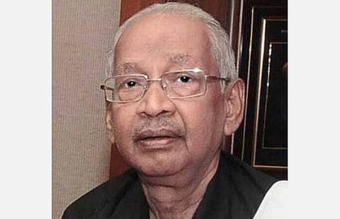 தந்தை, மகன் மரண விவகாரம்; காவல்துறை மனித உரிமைகளை மதிக்க வேண்டும்: காலில் போட்டு மிதிக்கக் கூடாது - கி.வீரமணி 