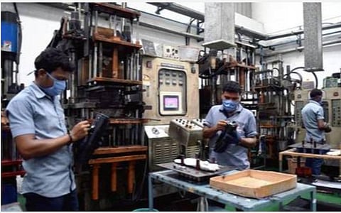 சிறு, குறு தொழில்கள் பதிவுக்கான புதிய நடைமுறை ‘உதயம் பதிவு’-  இன்று முதல் அமல்