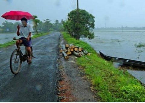தென்மேற்கு பருவமழை தீவிரம்; குஜராத், மகாராஷ்டிரா, கர்நாடகாவில் கனமழைக்கு வாய்ப்பு: வானிலை ஆய்வு மையம் எச்சரிக்கை 