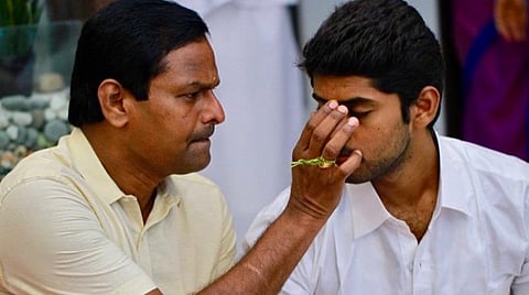நடிகராக அறிமுகமாகும் கதிரின் தந்தை