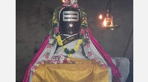 வாழ்க்கைக்கு வழி காட்டுவார் திருக்கோடீஸ்வரர்; மூன்று கோடி தேவதைகள், 12 ஆயிரம் ரிஷிகள் வழிபட்ட திருக்கோடிக்காவல்! 