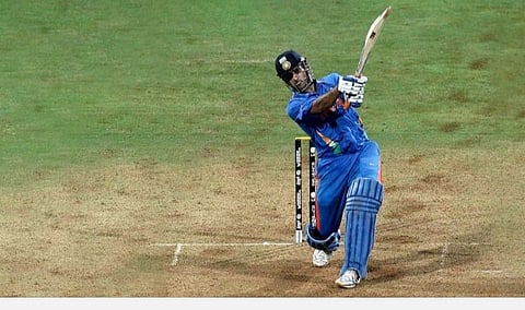 ராஞ்சி  ‘ராஜா’, நிகரில்லா கேப்டன், எம்.எஸ்.தோனிக்கு இன்று பிறந்தநாள்: குவியும் வாழ்த்துக்கள்