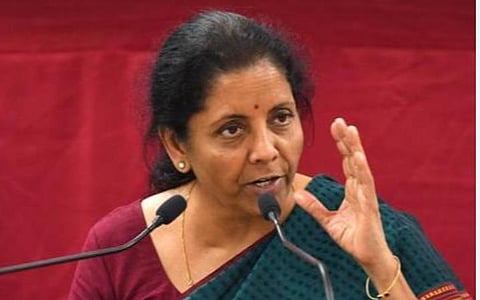 பிரதமரின் பயிர்க் காப்பீட்டுத் திட்டம்: நிர்மலா சீதாராமன் ஆய்வு