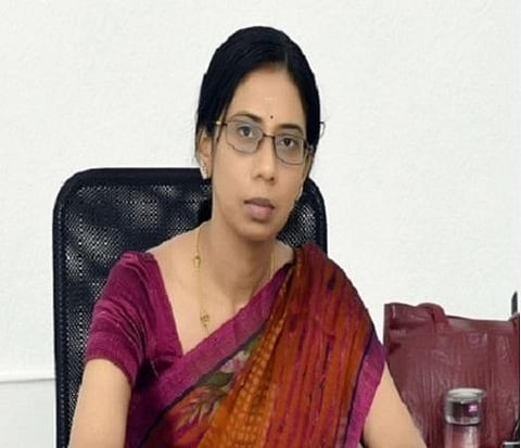 ஆட்சியர் உமா மகேஸ்வரி.