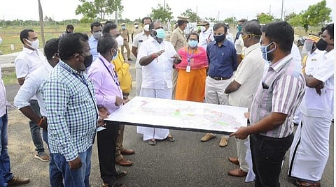 மதுரை பரவை காய்கறி மார்க்கெட்டை கப்பலூருக்கு மாற்ற நடவடிக்கை: அமைச்சர் உதயகுமார், ஆட்சியர், மாநகராட்சி ஆணையர் நேரில் ஆய்வு