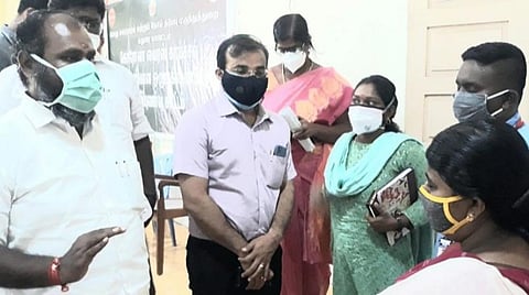 ஆட்சியர், அமைச்சரிடம் உதவி கோரிய திலகா