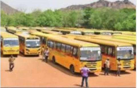 கல்லூரி வாகனங்களுக்கு சாலை வரி கேட்டு நடவடிக்கை கூடாது: அண்ணா பல்கலைக்கழக கல்லூரிகள் வழக்கில் உயர் நீதிமன்றம் உத்தரவு