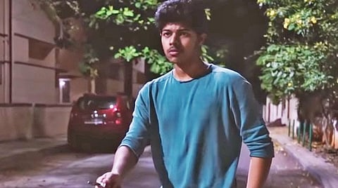 கனடாவில் சிக்கிய விஜய் மகன்; 14 நாட்கள் தனிமைக்குப் பிறகு வீடு திரும்பினார்