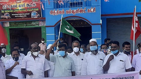 இந்தியக் கம்யூனிஸ்ட் கட்சி சார்பில் அனைத்துக் கட்சியினர் பங்கேற்ற ஆர்ப்பாட்டம்.
