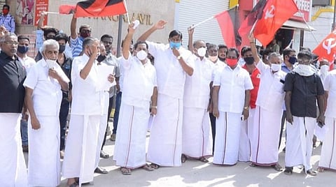 இந்திய கம்யூனிஸ்ட் மூத்த தலைவர் நல்லகண்ணு மீது அவதூறு: மதுரையில் கண்டன ஆர்ப்பாட்டம்