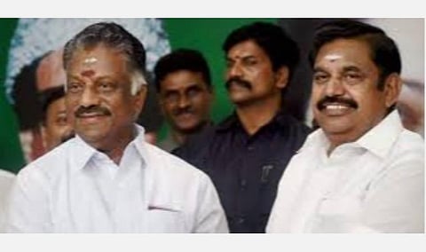 அதிமுகவில் அதிரடி மாற்றம்: மாவட்டங்கள் பிரிப்பு, புதிய மாவட்டச் செயலாளர்கள் நியமனம்