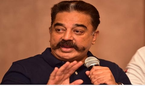 பொருள் ஈட்டும் உங்கள் போட்டியில் விவசாயிகளைப் பகடைக்காய் ஆக்காதீர்கள்: மின்சாரச் சட்டத்தைத் திரும்பப் பெற கமல் வலியுறுத்தல் 