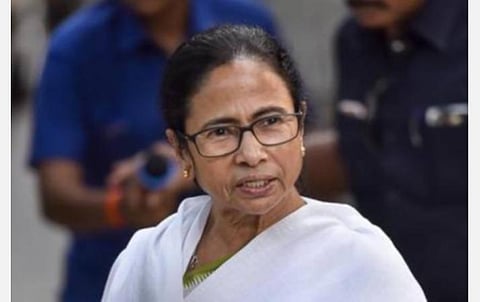 மேற்கு வங்க மாநிலத்தில் ஆக. 31 வரை ஊரடங்கு நீட்டிப்பு வாரத்தில் 2 நாள் முழு அடைப்பு: முதல்வர் மம்தா பானர்ஜி அறிவிப்பு