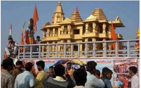 ராமர் கோயில் பூமி பூஜையில் பங்கேற்க அத்வானி, ஜோஷிக்கு தொலைபேசியில் அழைப்பு