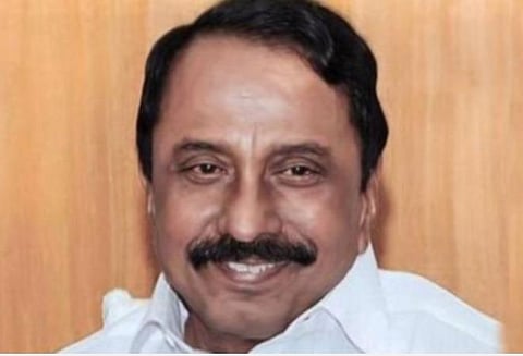 5, 8-ம் வகுப்புகளுக்குப் பொதுத் தேர்வு நடைபெறாது; புதிய கல்விக் கொள்கை குறித்து ஆராய்ந்து முடிவெடுப்போம்: அமைச்சர் செங்கோட்டையன் பேட்டி