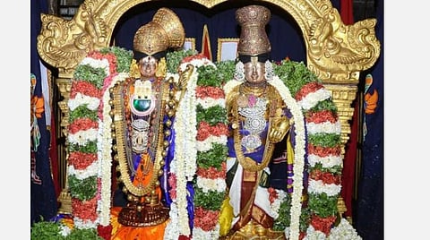 அவதரித்த ஆடி முழுக்க ஆண்டாள் வழிபாடு;  மங்காத செல்வம் தரும் ஆண்டாள் பிரார்த்தனை! 