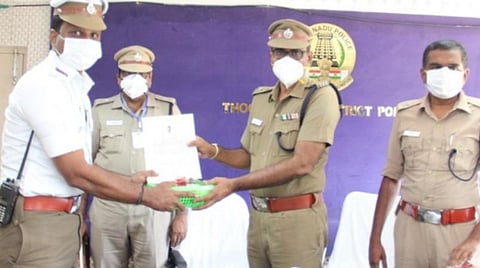 கரோனாவில் இருந்து மீண்டு பணிக்குத் திரும்பிய 38 போலீஸார்: தூத்துக்குடி எஸ்.பி. பாராட்டு