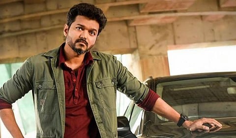 சட்டப்பேரவை தேர்தலில் நடிகர் விஜய் போட்டியா? - கட்சிப் பதிவு தொடர்பாக டெல்லி வழக்கறிஞருடன் தந்தை எஸ்.ஏ.சந்திரசேகர் பேச்சுவார்த்தை