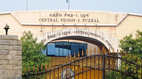 கைதிகளுக்கு சிகிச்சை அளிப்பதற்காக புழல் சிறையில் 50 படுக்கைகளுடன் கரோனா பராமரிப்பு மையம் திறப்பு