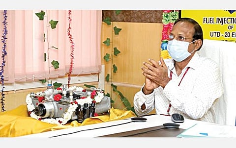 ஆவடி இன்ஜின் தொழிற்சாலையில் கவச வாகனங்களை இயக்க தயாரிக்கப்பட்டுள்ள எரிபொருள் செலுத்தும் பம்ப்.