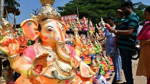 கரோனா ஊரடங்கால் பொது இடங்களில் விநாயகர் சிலை வைக்க தடை: மீறினால் நடவடிக்கை என போலீஸ் எச்சரிக்கை