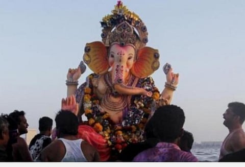பொது இடங்களில் விநாயகர் சிலை பிரதிஷ்டை செய்ய அனுமதி இல்லை: உயர் நீதிமன்றம் உத்தரவு