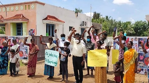 ஆர்ப்பாட்டத்தில் கலந்துகொண்ட திருமாவளவன்