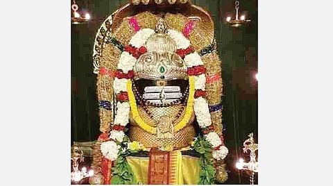 ராகு - கேது பெயர்ச்சி பலன்கள் 01.09.2020 முதல் 21.03.2022 வரை - மகர ராசி வாசகர்களே