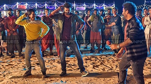 படப்பிடிப்புக்கு முன்பே 'சர்கார்' பிரச்சினையைக் கணித்த விஜய்: ரகசியம் பகிரும் ஏ.ஆர்.முருகதாஸ்