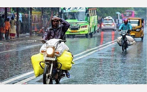 வெப்பச் சலனம் காரணமாக 4 மாவட்டங்களில் கனமழைக்கு வாய்ப்பு